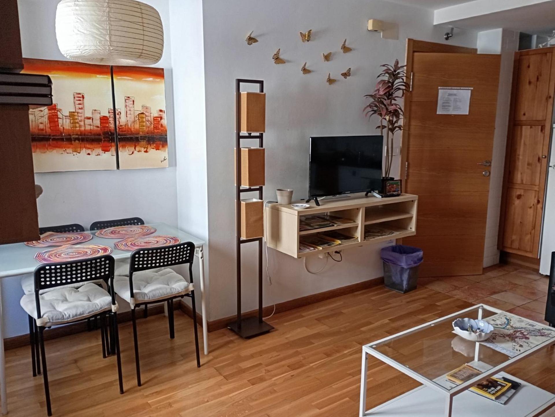 Apartamentos El Camino ビジャフランカ・デル・ビエルソ エクステリア 写真