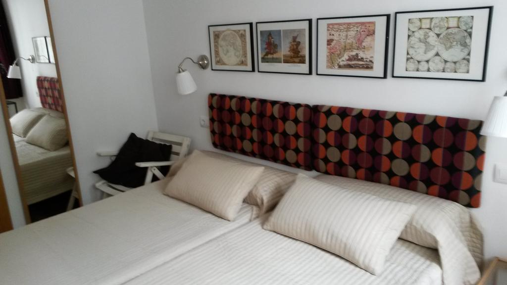 Apartamentos El Camino ビジャフランカ・デル・ビエルソ エクステリア 写真